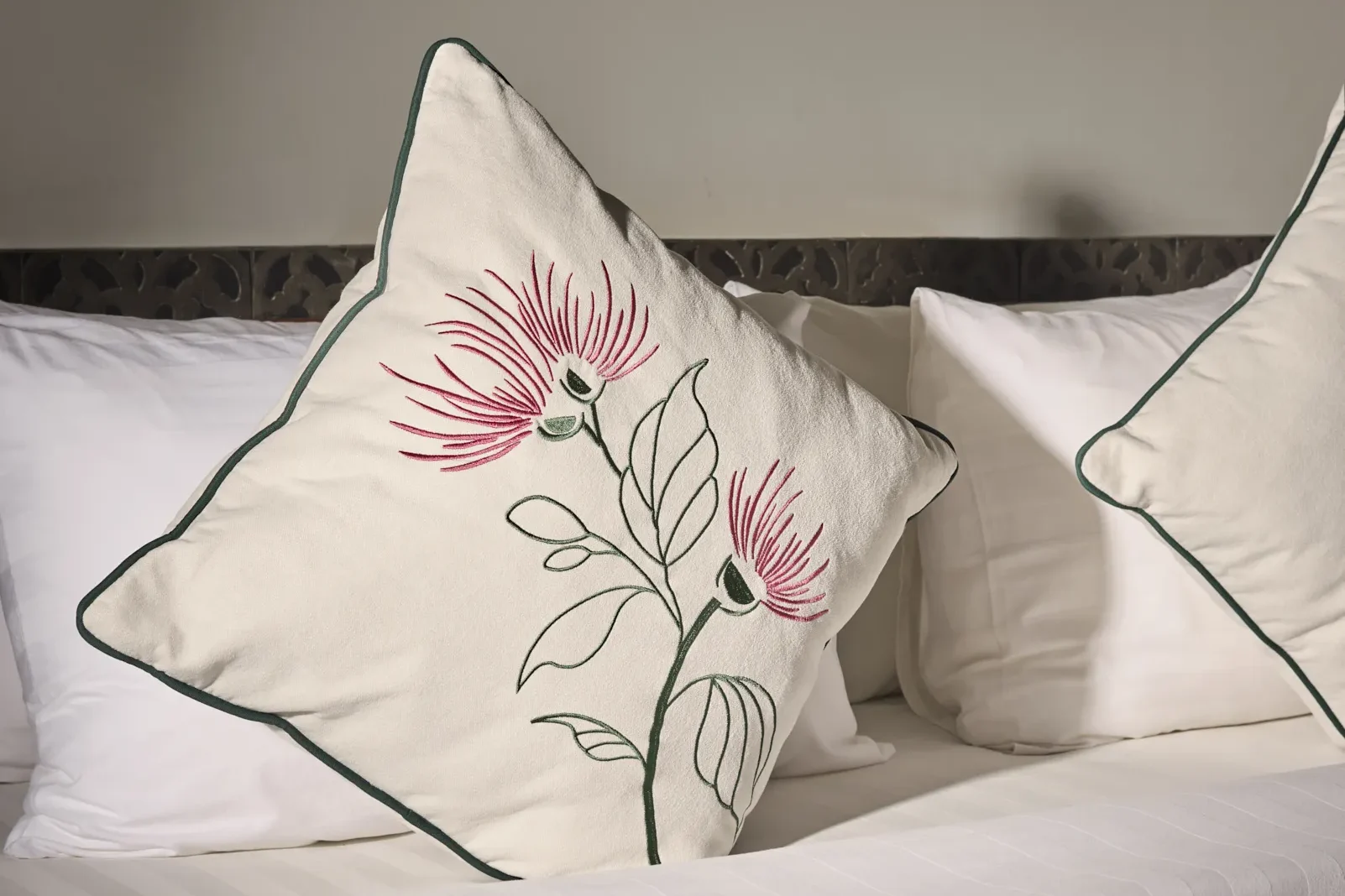 Samanea Bedding