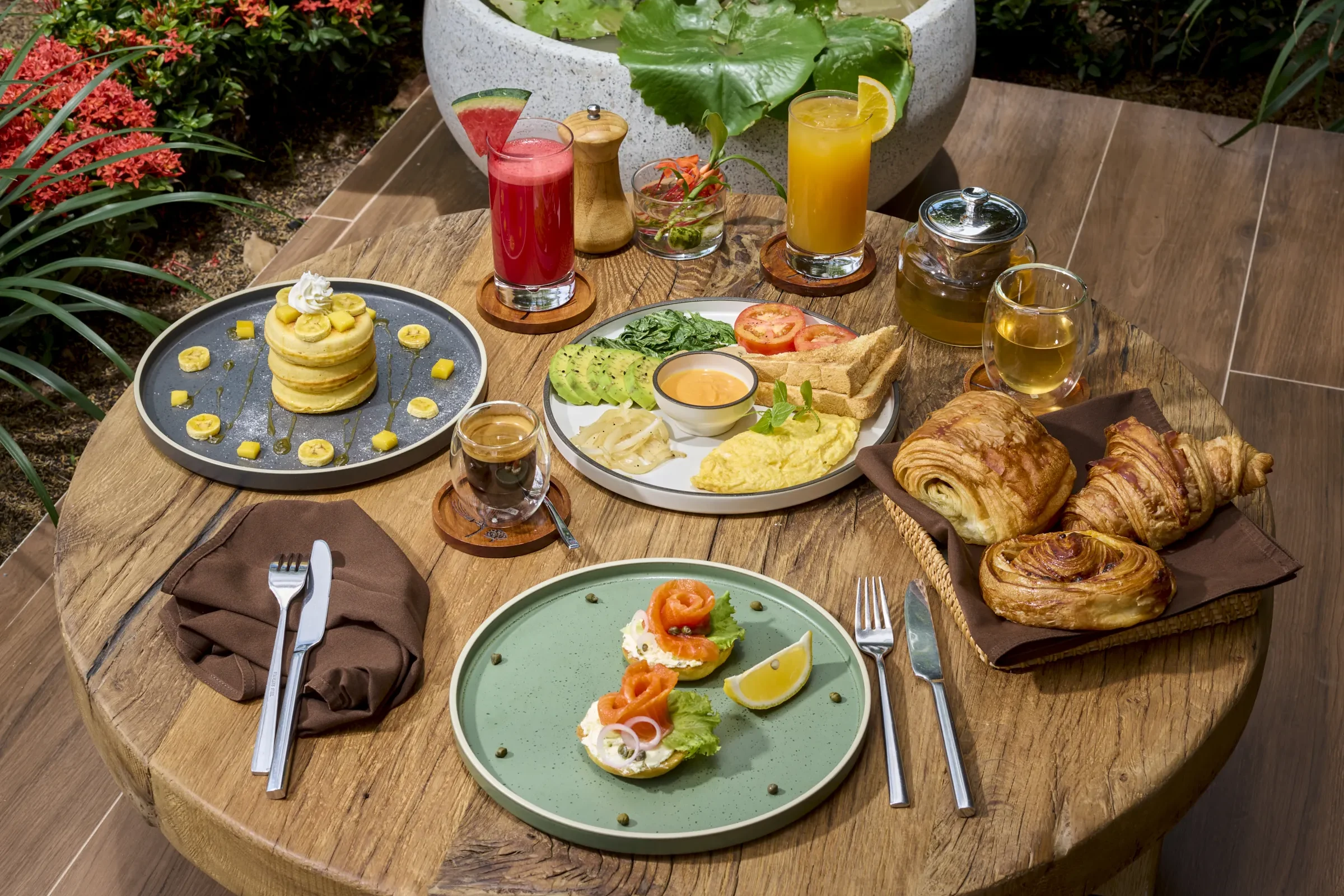 Samanea Breakfast Western